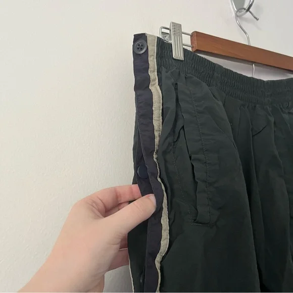 Vintage Abercrombie Snap Button Tearaway Nylon Pants Indian Y2K Baggy Green L - Picture 5 of 11